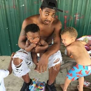 Meet your Posher, Lydaro